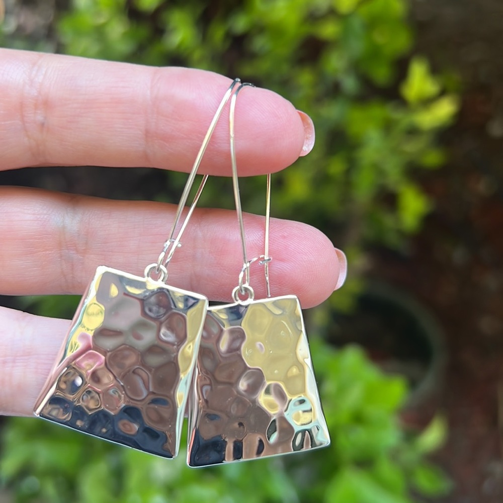 COPY - Robert Lee Morris Soho Drop Earrings - Picture 11 of 15